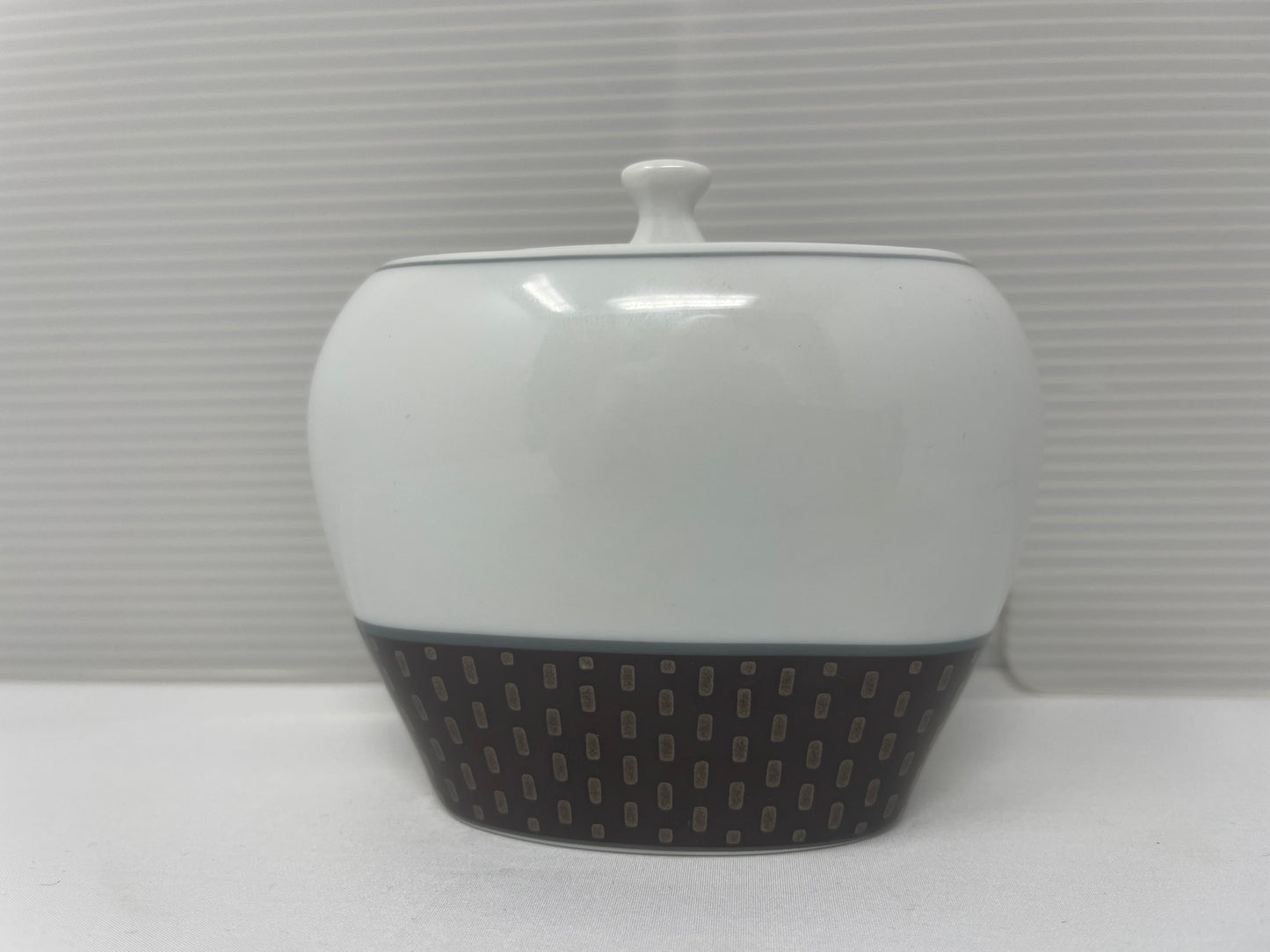 SPAL Portugal Sugar Pot 240 ML –Stitches Brown Design | Elegant & Durable | Made in Portugal