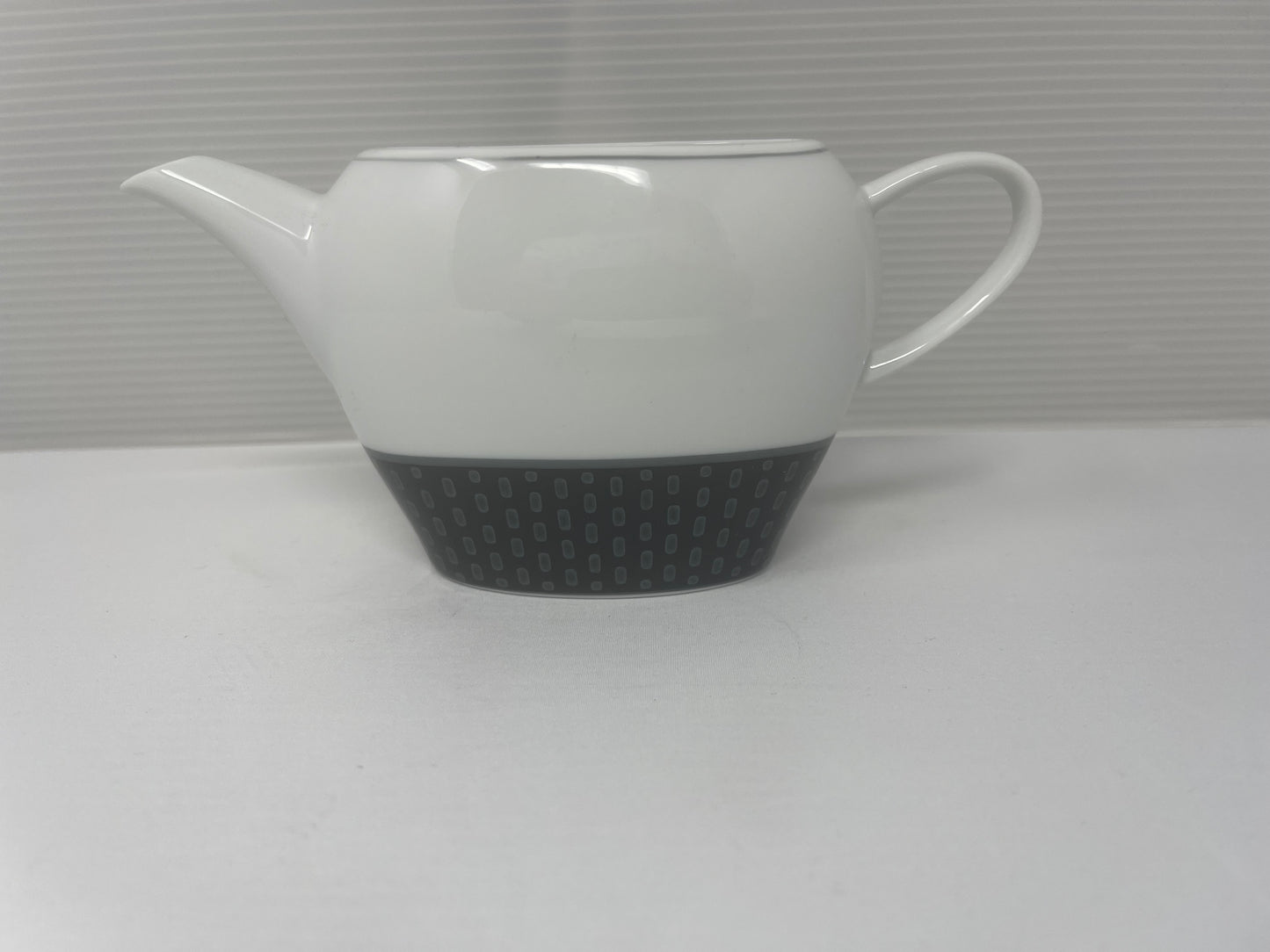 SPAL Creamer 220 ML – Brown Stitches Design | Made in Portugal | Dishwasher & Microwave Safe