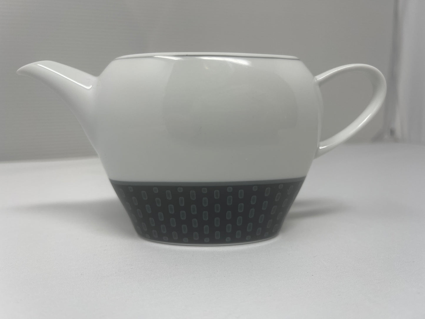 SPAL Creamer 220 ML – Brown Stitches Design | Made in Portugal | Dishwasher & Microwave Safe