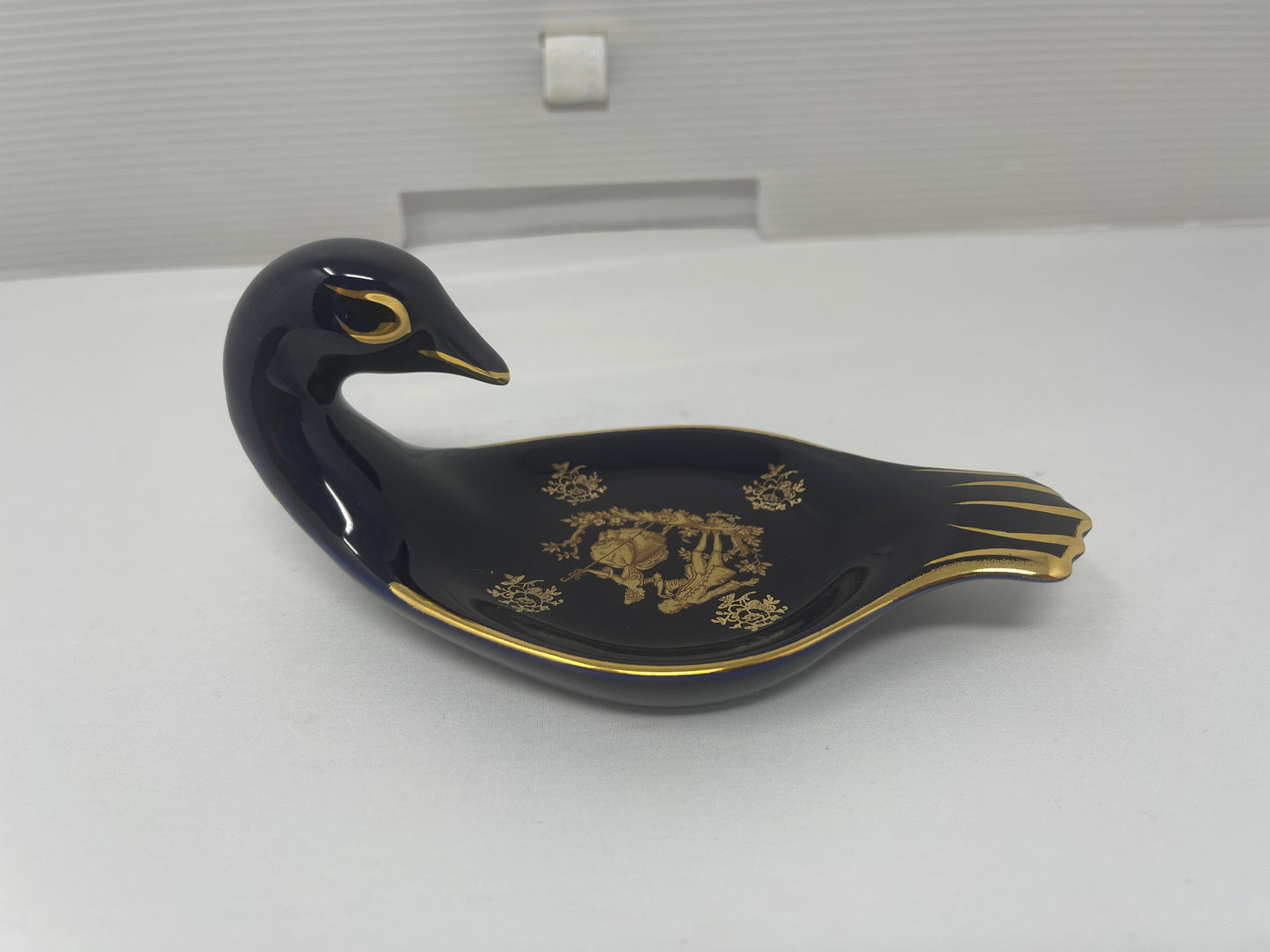 Limoges Fine Porcelain Jewelry Holder β Made in France π«π· | Elegant & Royal Design