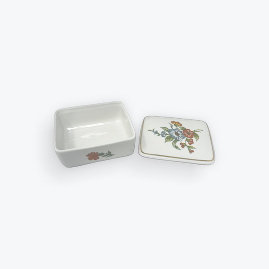 Fine Porcelain Candy Dish – 9 x 7.5 cm