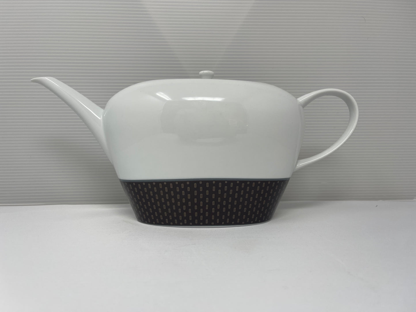 SPAL Portugal Teapot 1620 ML – Stitches Brown | Dishwasher & Microwave Safe | Made in Portugal